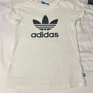 Adidas T-shirt